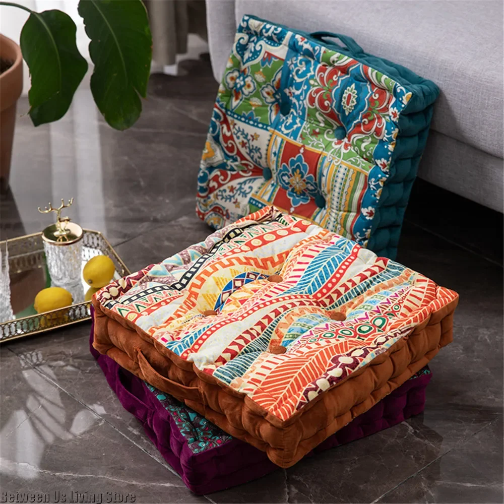 Kwadratowa poduszka do siedzen – Floor Cushion Pouf recenzja i cena